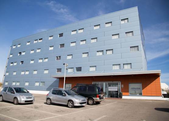 B&B HOTEL Valencia Aeropuerto 1
