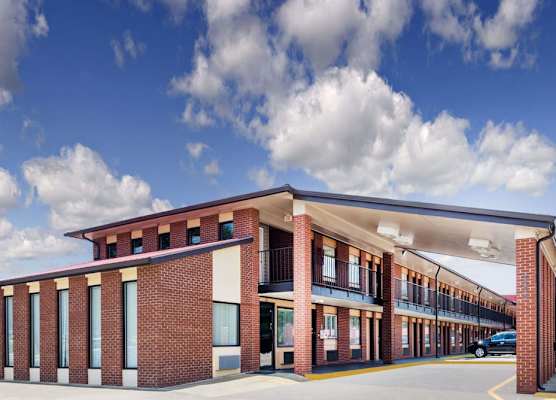 Super 8 by Wyndham Chattanooga Ooltewah 1