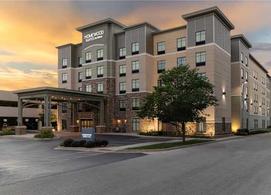 Homewood Suites by Hilton Wauwatosa Milwaukee 1