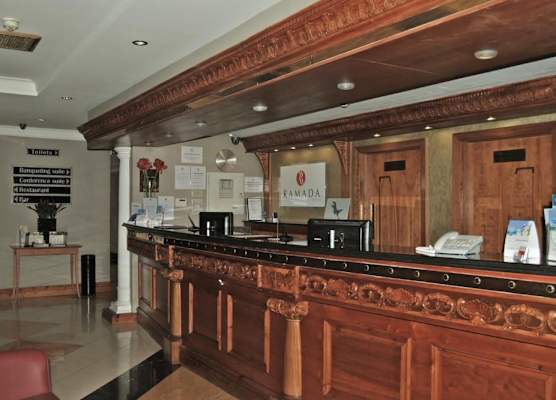 Savera Hotel South Ruislip 1