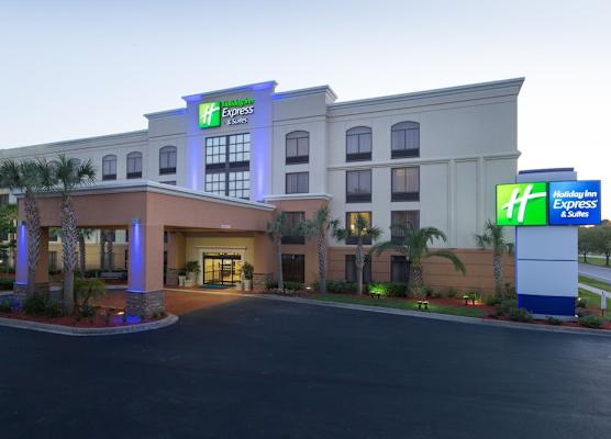 Holiday Inn Express & Suites JACKSONVILLE AIRPORT by IHG 1