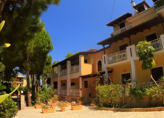 Pyrgaraki Studios and Apartments 1