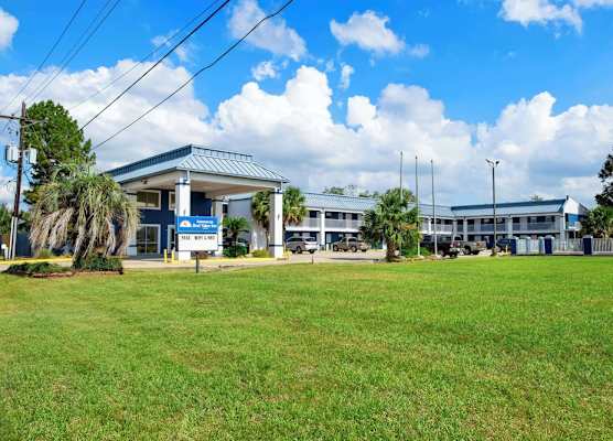 Americas Best Value Inn Gonzales 1