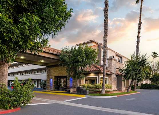 Holiday Inn Express SIMI VALLEY by IHG 1
