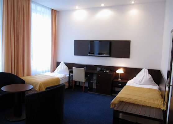 A1 Royal Plaza 1