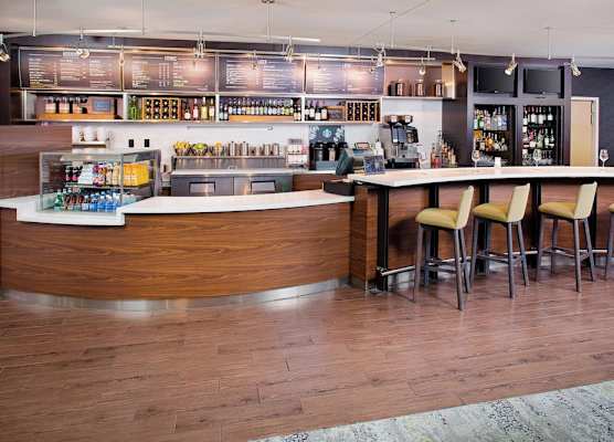 Courtyard by Marriott Roanoke Airport 1