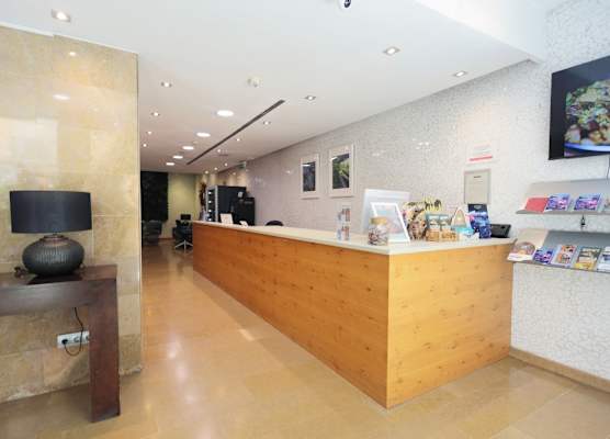 YOU & CO. Quart Boutique 1