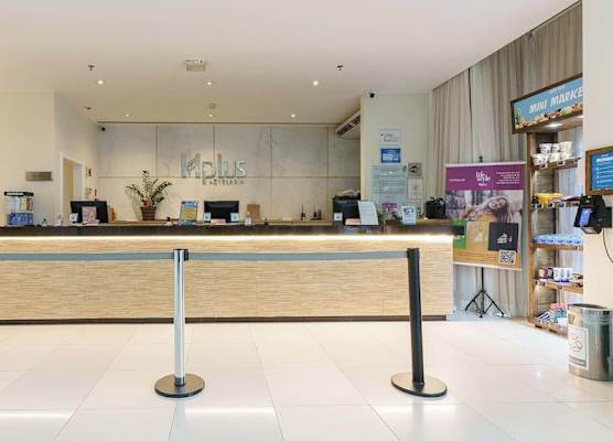Saint Moritz Hplus Express 1