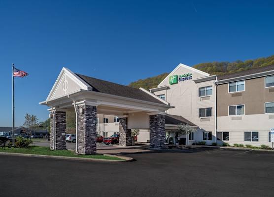 Holiday Inn Express & Suites CHARLESTON-KANAWHA CITY by IHG 1
