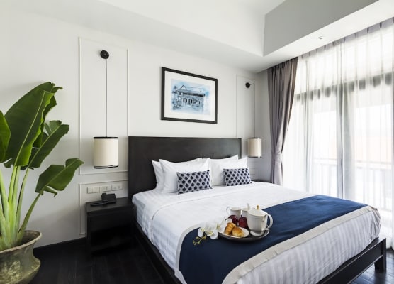 Cheeva Dee Hotel 1
