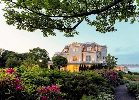 The Chanler at Cliff Walk 1