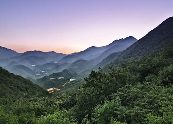 Commune by the Great Wall, in the Unbound Collection by Hyatt 1