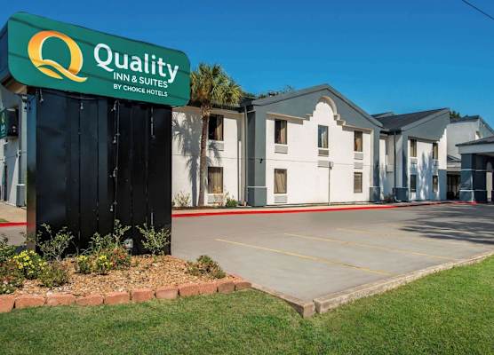 Quality Inn & Suites Lafayette 1