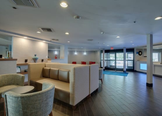 Holiday Inn Express NASHVILLE W I40/WHITEBRIDGE RD by IHG 1
