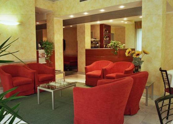 Hotel Engadina 1