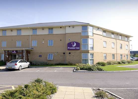 Premier Inn Gloucester Business Park 1