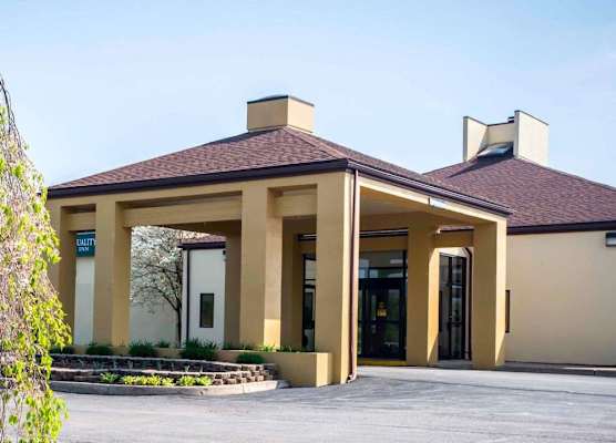 Quality Inn New Columbia-Lewisburg 1