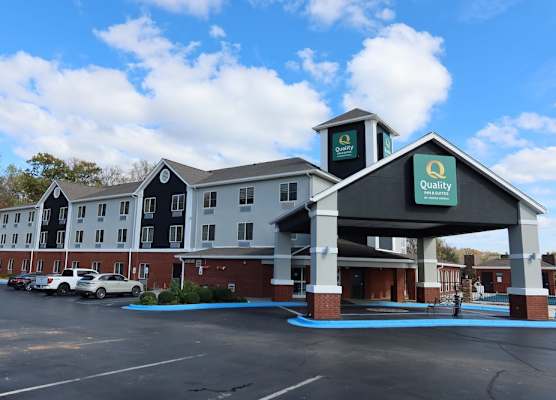 Quality Inn & Suites Huntsville Research Park Area 1