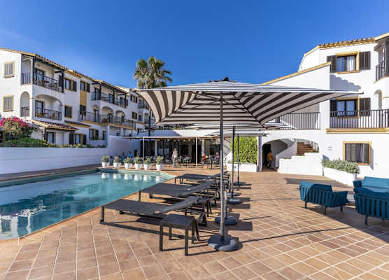 Calallonga Hotel Menorca 1