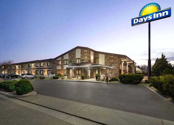 Days Inn by Wyndham Fort Collins 1