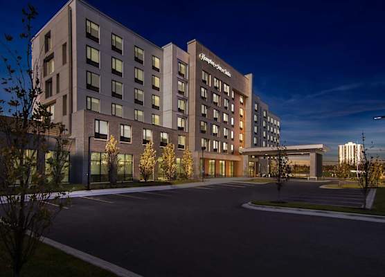 Hampton Inn & Suites Chicago Medical District Uic 1
