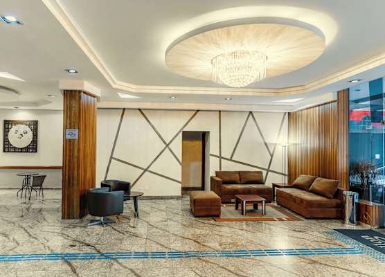 Carillon Plaza Hotel 1