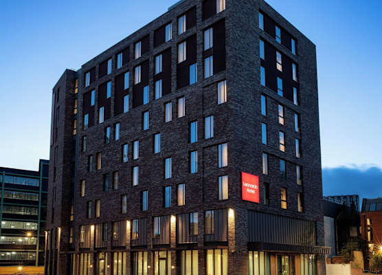 Leonardo Hotel Bristol City 1