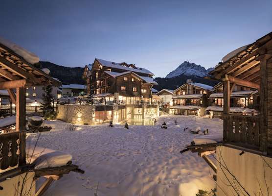 Post Alpina - Family Chalets Dolomites 1