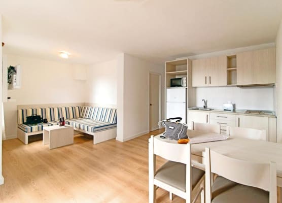 Cala Blanca Apartamentos 1