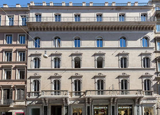 Amazing Piazza Venezia Suites 1