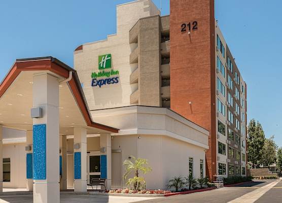 Holiday Inn Express FULLERTON - ANAHEIM by IHG 1