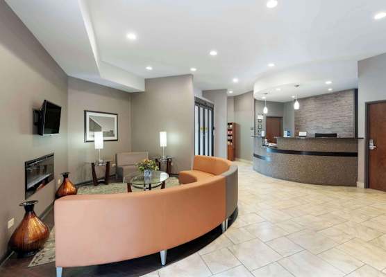 Best Western University Inn At Valparaiso 1