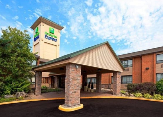 Holiday Inn Express Toronto East - Scarborough By IHG 1
