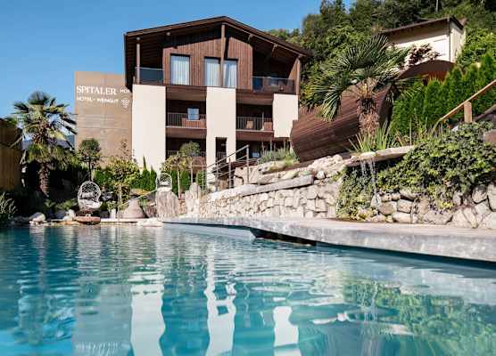 Weingut & Genusshotel Spitalerhof Superior 1