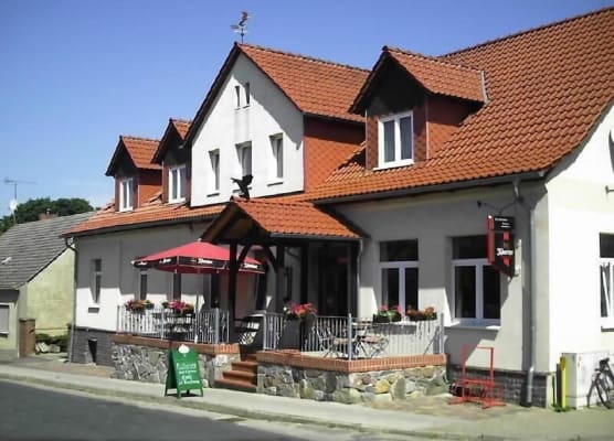 Gasthaus & Pension Zum Schwarzen Adler 1