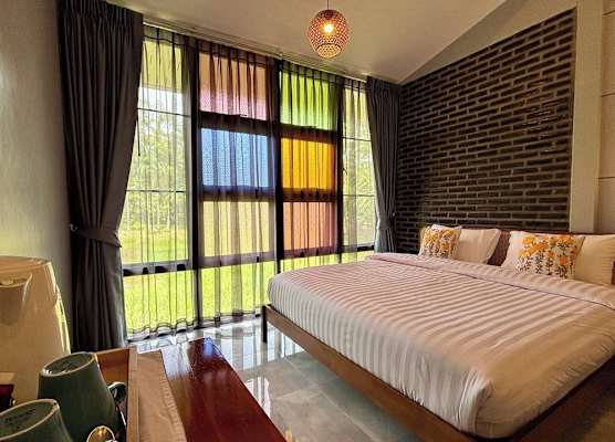 Moonlight Cottage Resort 1