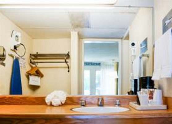 VAGABOND INN PALM SPRINGS 1