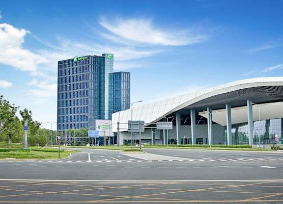 Holiday Inn CHENGDU QINHUANG by IHG 1