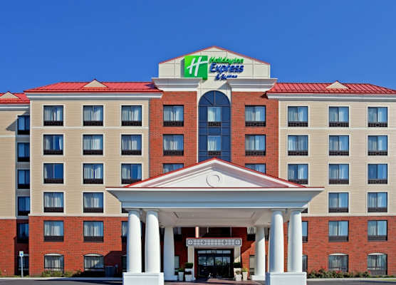 Holiday Inn Express & Suites ALBANY AIRPORT AREA - LATHAM by IHG 1