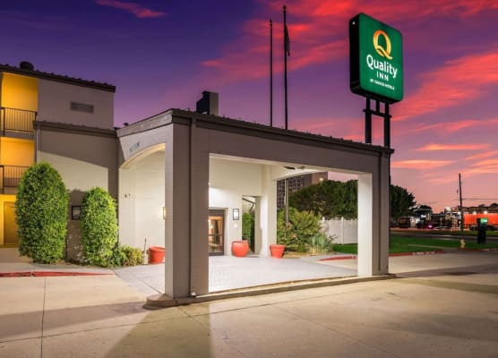 Quality Inn Tulsa Central 1