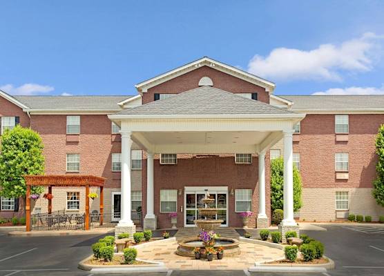 Hawthorn Extended Stay by Wyndham Cincinnati/Sharonville 1