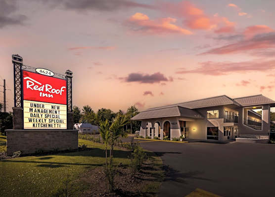 Red Roof Inn Kissimmee, FL 1