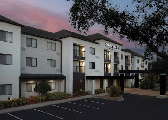 Courtyard by Marriott Lakeland 1