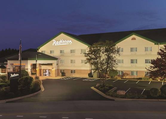 Radisson Hotel and Conference Center Rockford 1