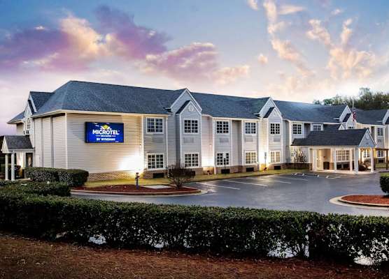 Microtel Inn & Suites by Wyndham Southern Pines Pinehurst 1