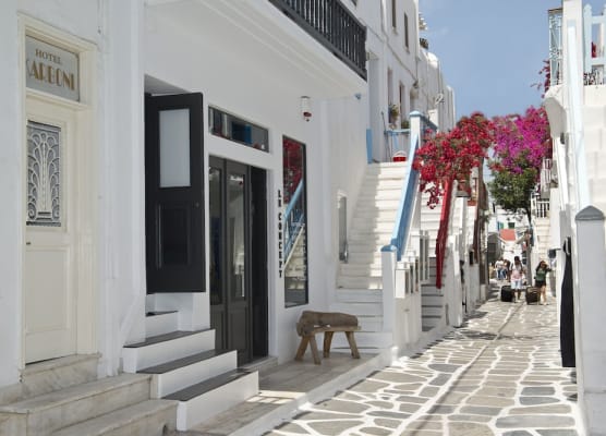 Karboni Hotel 1