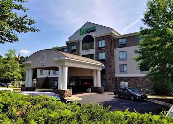 Holiday Inn Express APEX-RALEIGH by IHG 1