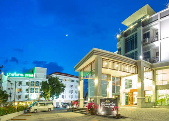 Pangviman Place Resotel SHA Plus 1