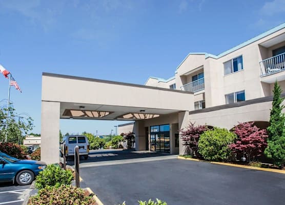 Quality Inn Grand Suites Bellingham 1