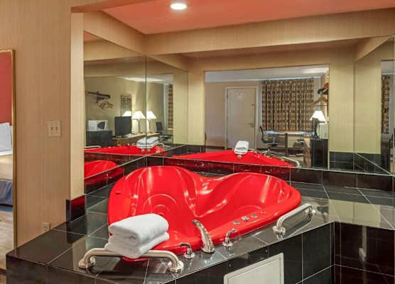 Economy Inn 1